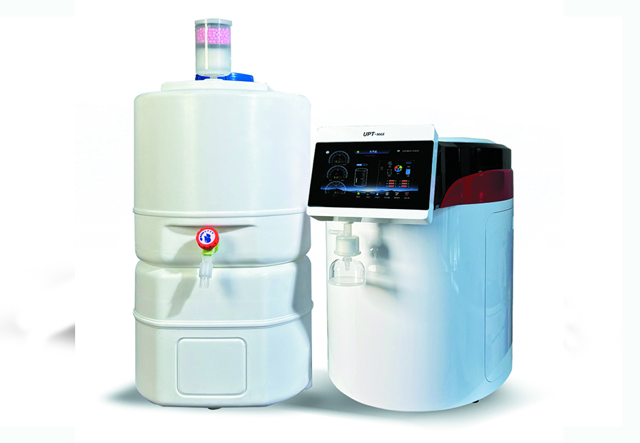 UPT -MAX 彩色触摸屏超纯水机